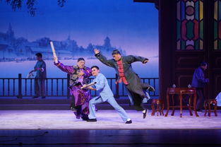 《烟雨丹青》 以丹青为笔，写岭南风骨